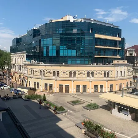 Hotel Greek *