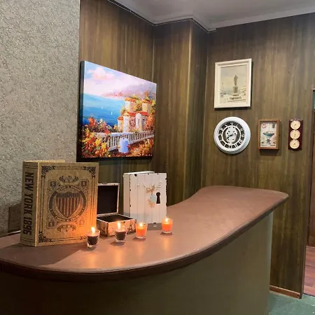 Hotel Greek *