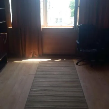 Greek Hostel Хостел *