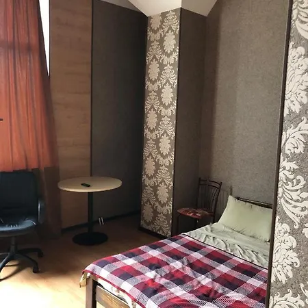 Greek Hostel * أوديسا