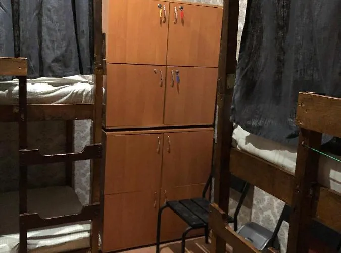 אכסניה Greek Hostel *